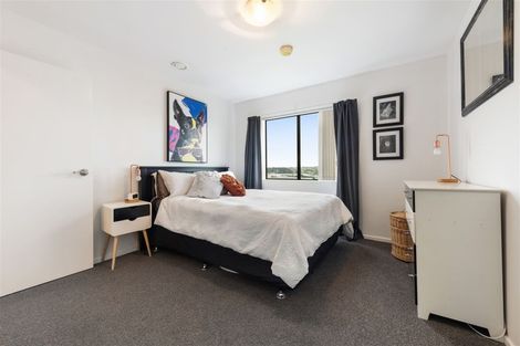 Photo of property in 6l/17 Crown Lynn Place, New Lynn, Auckland, 0600