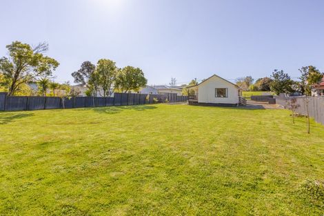 Photo of property in 28 Watts Street, Waipawa, 4210