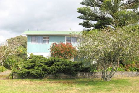 Photo of property in 213 Bellona Road, Whangamata, 3620