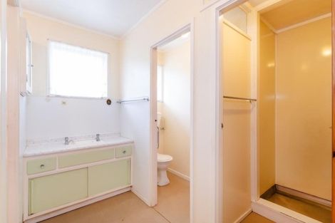 Photo of property in 2 Sunvue Road, Glen Eden, Auckland, 0602