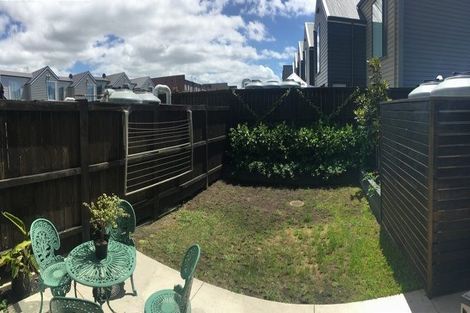 Photo of property in 18 Shelduck Way, Hobsonville, Auckland, 0616