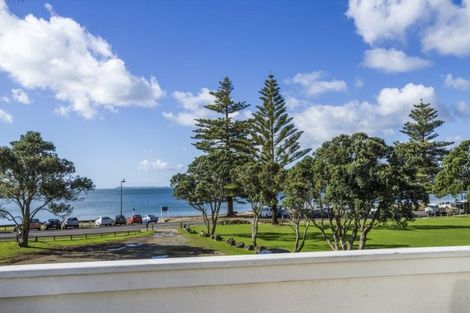 Photo of property in 1/11 Montrose Terrace, Mairangi Bay, Auckland, 0630