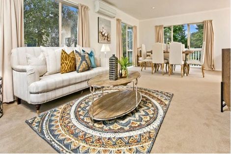 Photo of property in 8 Notre Dame Way, Albany, Auckland, 0632