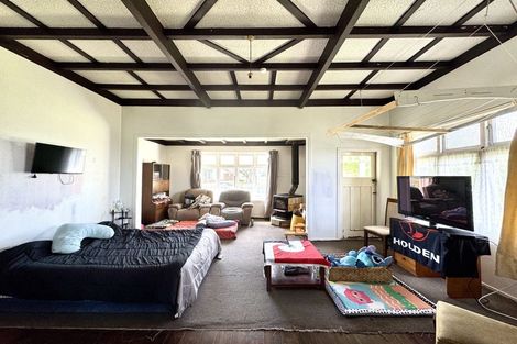 Photo of property in 25 Walter Street, Takapau, 4203