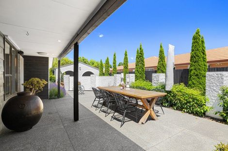 Photo of property in 9 Wakelin Place, Redwood, Christchurch, 8051
