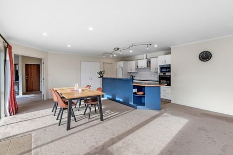 Photo of property in 11 Homewood Avenue, Levin, 5510