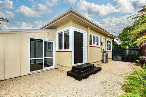 Photo of property in 96 Marshland Road, Shirley, Christchurch, 8061