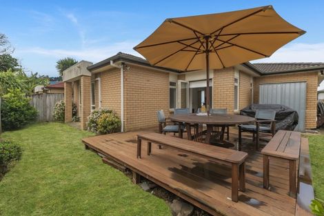 Photo of property in 11 Mcburney Place, Mangere East, Auckland, 2024