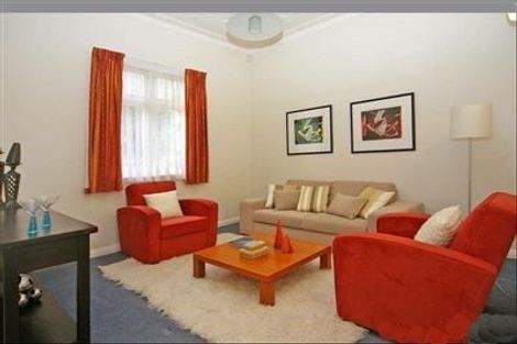 Photo of property in 7 Derby Street, Mount Victoria, Wellington, 6011