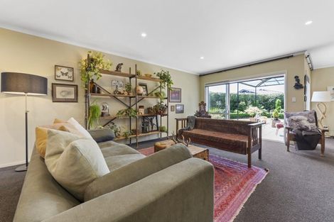 Photo of property in 14 Cherry Place, Feilding, 4702