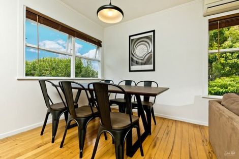 Photo of property in 10 Thomas Rea Place, Te Atatu South, Auckland, 0610