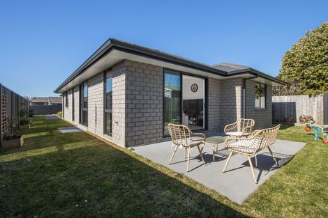 Photo of property in 10 Opou Place, Katikati, 3129