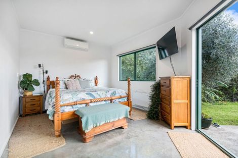 Photo of property in 1559 Pataua Road North, Pataua North, Whangarei, 0175