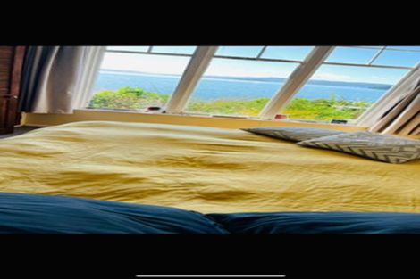 Photo of property in 70 Evans Bay Parade, Roseneath, Wellington, 6021