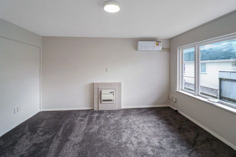 Photo of property in 2 Argyle Grove, Trentham, Upper Hutt, 5018