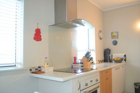 Photo of property in Hobson Court Flats, 54/70u Hobson Street, Thorndon, Wellington, 6011