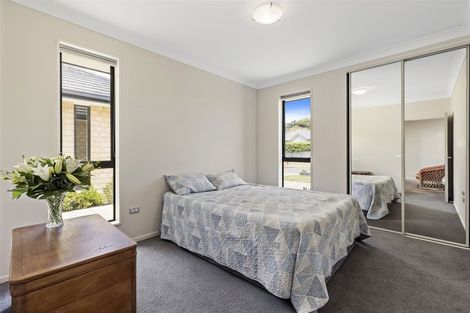Photo of property in 8 Semaphore Lane, Whitby, Porirua, 5024