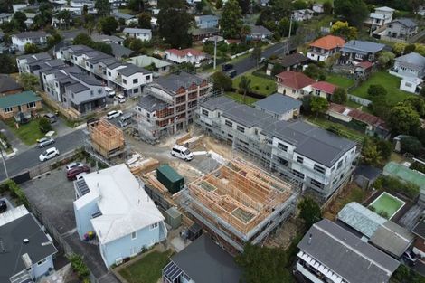 Photo of property in 3/6 Kereru Street, Henderson, Auckland, 0612
