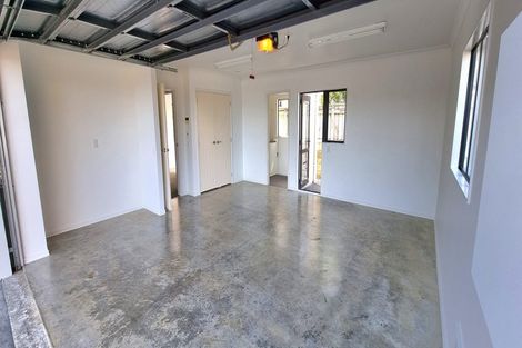 Photo of property in 108a Ashton Fitchett Drive, Brooklyn, Wellington, 6021