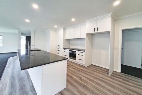 Photo of property in 12 Gee Place, Taradale, Napier, 4112