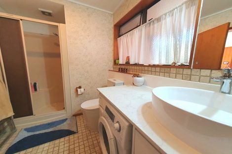 Photo of property in 1a Penning Road, Milford, Auckland, 0620