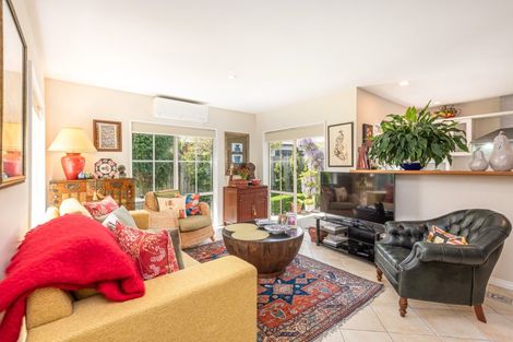 Photo of property in 7 Stable Court Lane, Spreydon, Christchurch, 8024