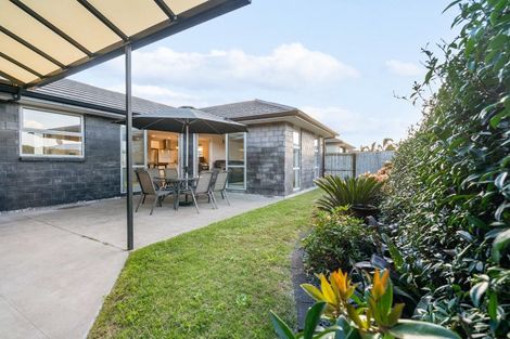 Photo of property in 17 Kanono Close, Papamoa Beach, Papamoa, 3118