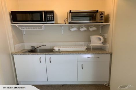 Photo of property in 15 Nixon Street, Hamilton East, Hamilton, 3216