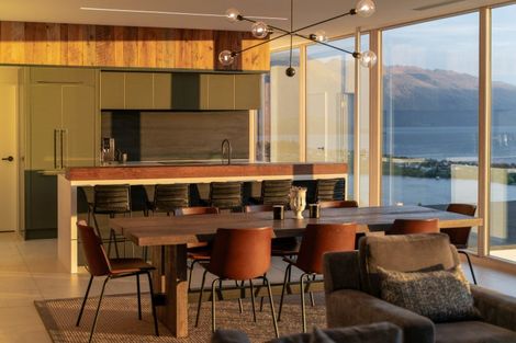 Photo of property in 32 Edinburgh Drive, Queenstown, 9300