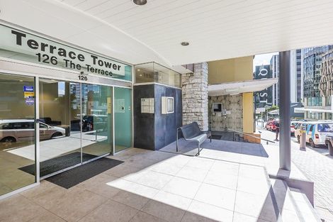 Photo of property in Terrace Tower Apartments, 8e/126 The Terrace, Wellington Central, Wellington, 6011