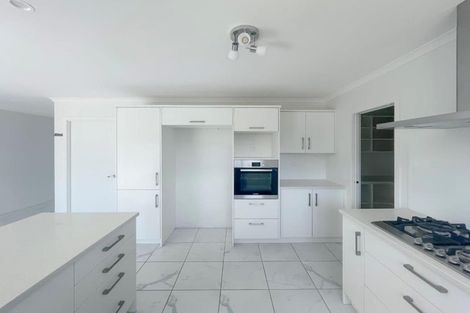Photo of property in 98 Cumberland Drive, Flagstaff, Hamilton, 3210