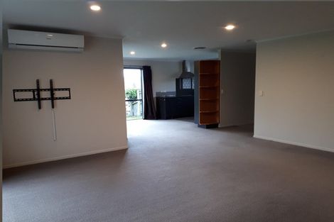 Photo of property in 14 Te Kauri Place, Helensville, 0800