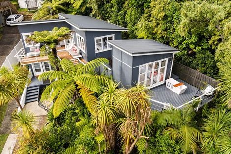 Photo of property in 207 Wade River Road, Wade Heads, Whangaparaoa, 0932
