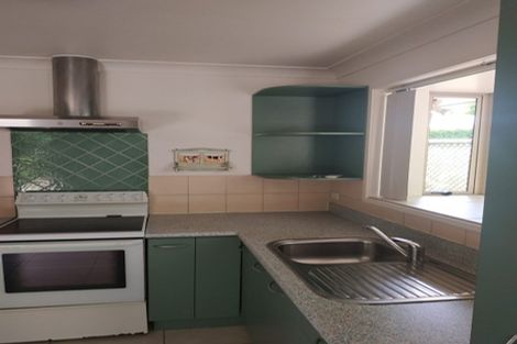 Photo of property in 188a Henderson Valley Road, Henderson, Auckland, 0612