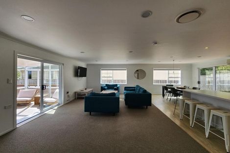 Photo of property in 8 Hussey Street, Oakura, 4314