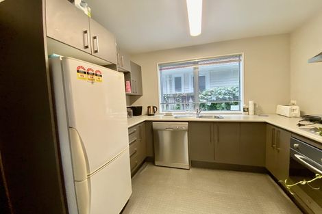 Photo of property in 1/108 Lincoln Road, Henderson, Auckland, 0610
