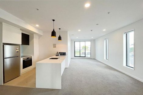 Photo of property in 414/19 Rawene Road, Birkenhead, Auckland, 0626