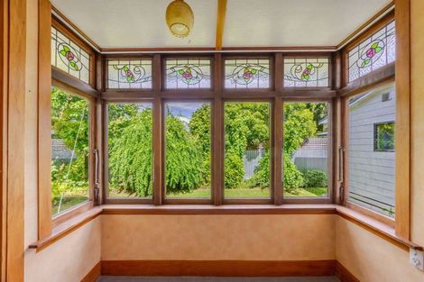 Photo of property in 103 Duchess Crescent, Mayfair, Hastings, 4122