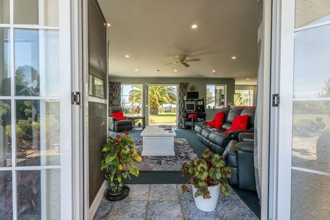 Photo of property in 2/442 Glasseys Road, Southbridge, 7682