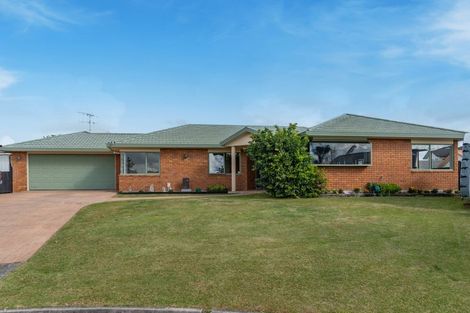 Photo of property in 5 Maahutaupeke Place, St Andrews, Hamilton, 3200