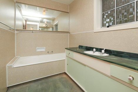 Photo of property in 8a Corrin Street, Melville, Hamilton, 3206