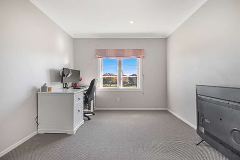 Photo of property in 217 Glenbrook Station Road, Glenbrook, Waiuku, 2681