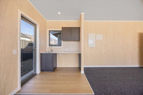 Photo of property in 9 Packer Road, Wanaka, 9382