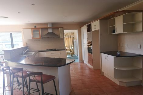 Photo of property in 21 Kilsyth Way, East Tamaki Heights, Auckland, 2016