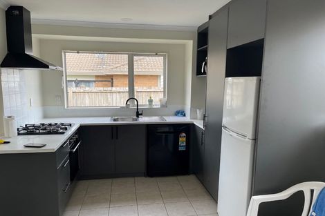 Photo of property in 3a Margarita Rise, Pukekohe, 2120