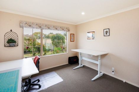 Photo of property in 10 Pip Way, Omokoroa, 3114
