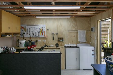 Photo of property in 12 Hawai Street, Two Mile Bay, Taupo, 3330