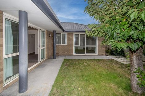 Photo of property in 32 Surfers Place, North New Brighton, Christchurch, 8083