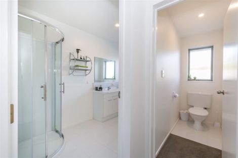 Photo of property in 51 Durrell Way, Rolleston, 7614