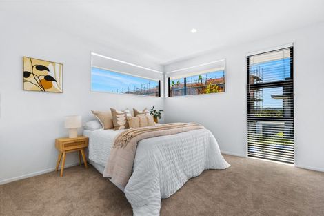 Photo of property in 35 Carder Court, Hobsonville, Auckland, 0618